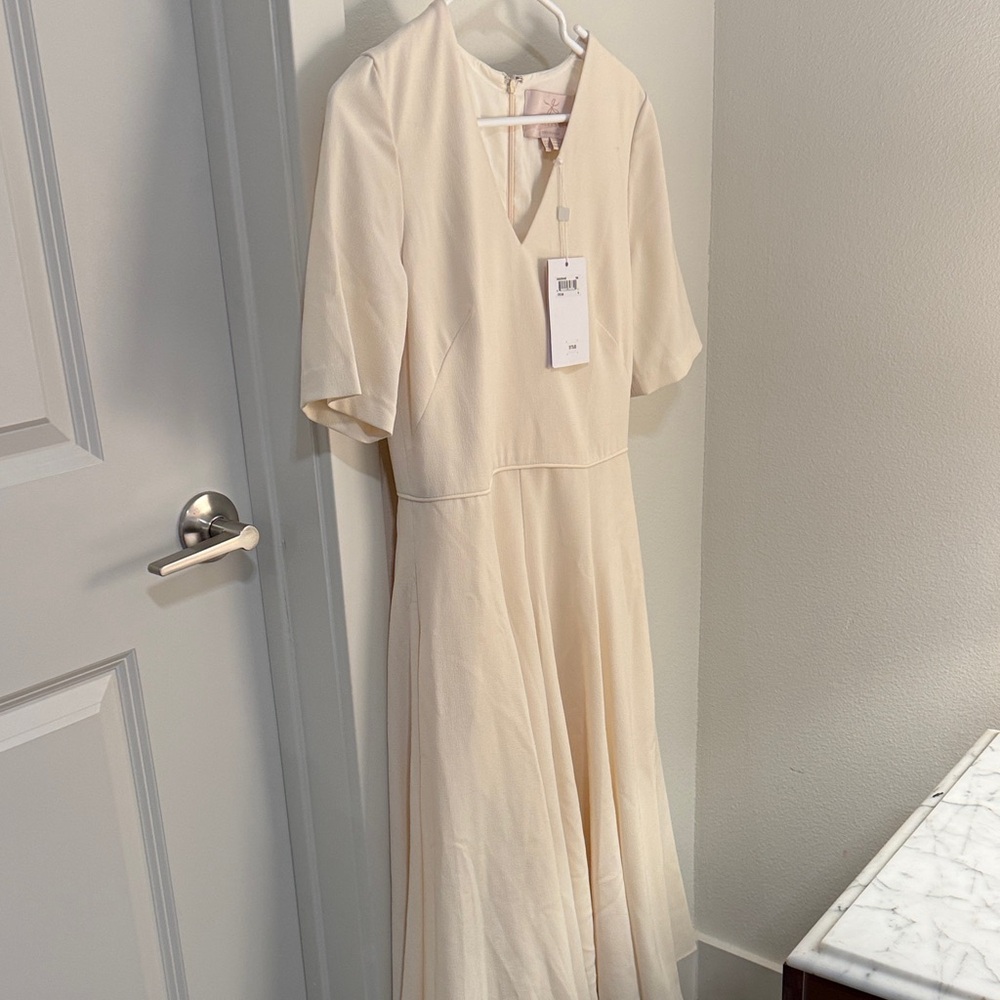 Gal Meets Glam Cream Collection Dress